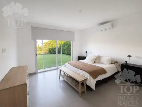 Casa en Alquiler al Este