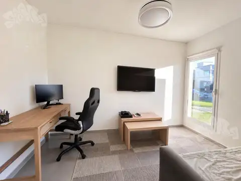 Casa en Alquiler 1 año