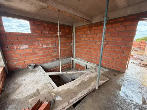 DEPARTAMENTO EN  COMPLEJO DE 7 UNIDADES