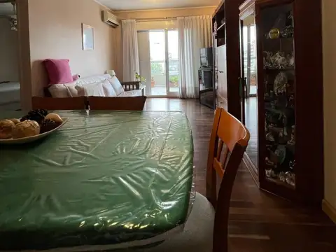 Bragado 5000, Piso 4