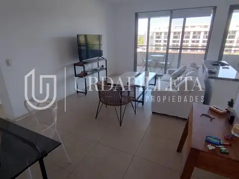 Departamento en Venta en Condominio Civis, USD 135.000