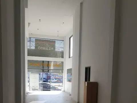 Av. Pres. Perón 2366