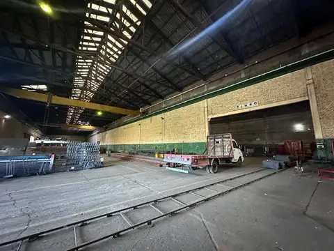 Galpon en Venta en Sarandi, USD 3.600.000