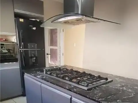 Casa en Venta en Barrio Rawson, USD 130.000