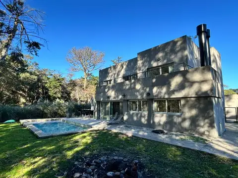 Casa en Barrancas de San Benito Country Club