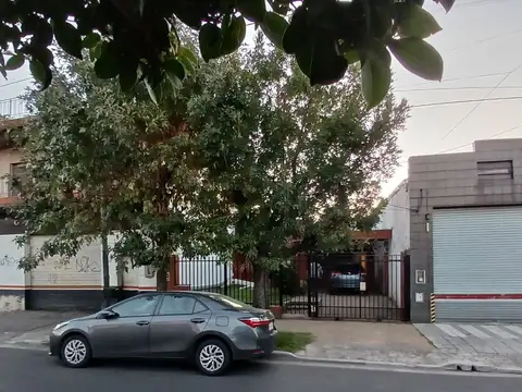 Casa - Venta - Argentina, Tres de Febrero - Olavarría 3333