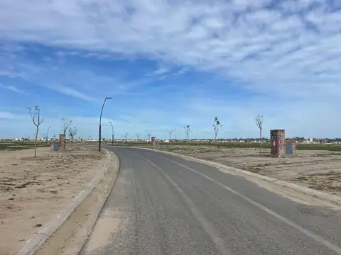 Terreno en Venta 20  mts Fondo