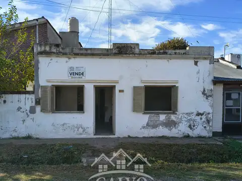 Casa a Reciclar. Ideal Para Invertir. Mercedes, Buenos Aires.