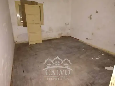 Casa a Reciclar. Ideal Para Invertir. Mercedes, Buenos Aires.