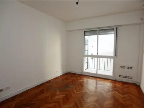 Departamento en Venta en Plaza San Martín, USD 128.000