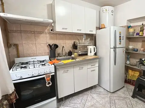 Alquiler PH -  1 amb.+Cocina cdor. - Sin Expensas