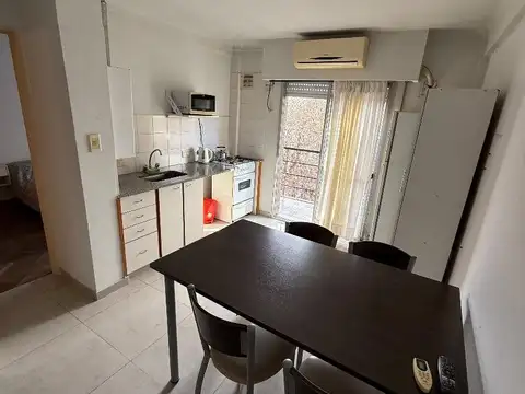 DEPARTAMENTO AMUEBLADO 1 DORMITORIO CON BALCON