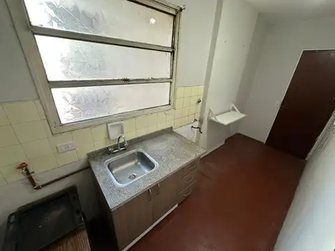Alquiler de departamento 3 ambientes en Wilde Centro