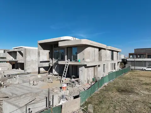 Casa en Venta de 5 dormitorios