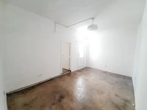 JURAMENTO 1200, Piso PB