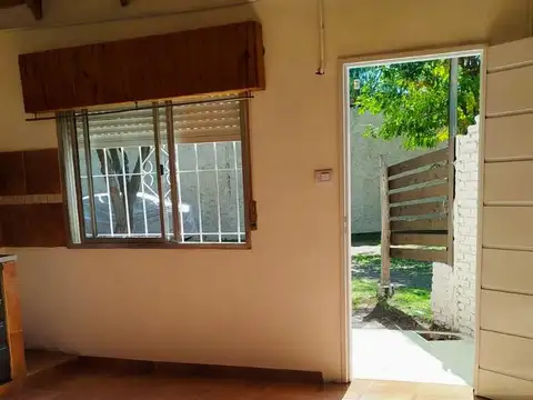 Departamento en Alquiler en Virrey del Pino, $ 350.000