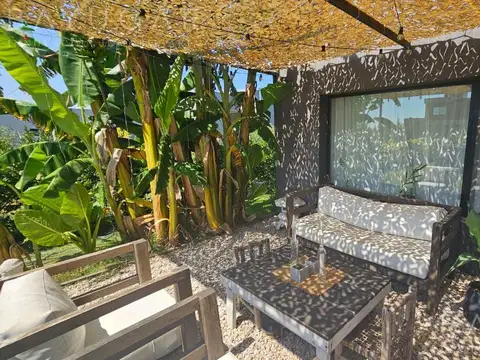 Casa 2 ambientes con 1 baño