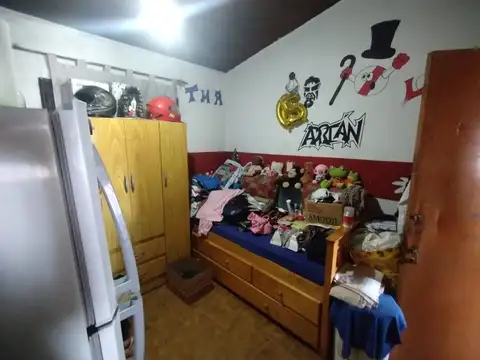 Casa 4 ambientes con 1 baño