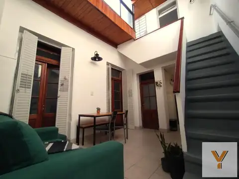 PH en Alquiler - 2 Dormitorios 2 Baños - 102mts - Villa Urquiza