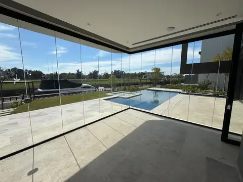Casa en Venta al Este