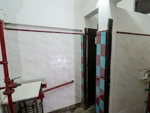 Local en Venta en Barrio Parque, USD 470.000