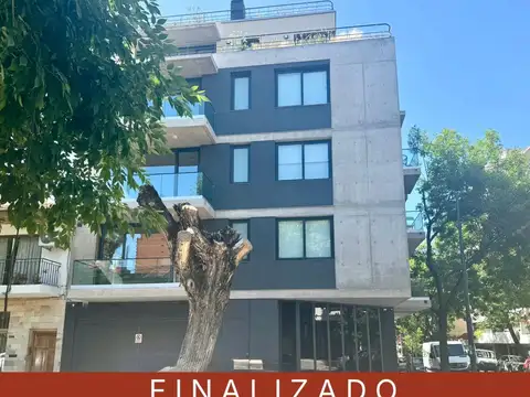 Vuelta de Obligado esquina Correa