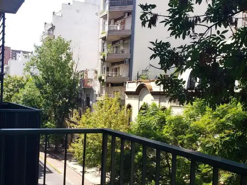 Excelente monoambiente en ubicacion de privilegio