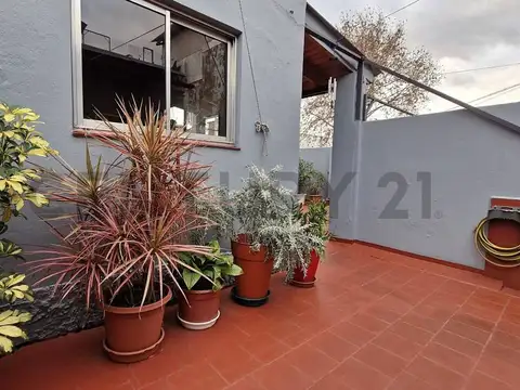 Departamento en Venta en Villa Bernardo Monteagudo, USD 80.000