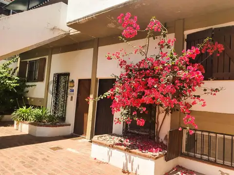 Jacinto Diaz 300, Piso 0