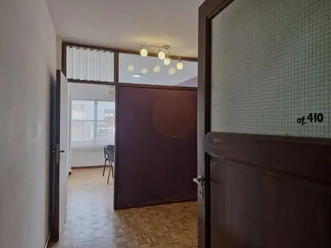 Oficina en Alquiler en San Isidro, $ 300.000