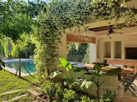 Casa en Alquiler en El Encuentro, USD 4.900