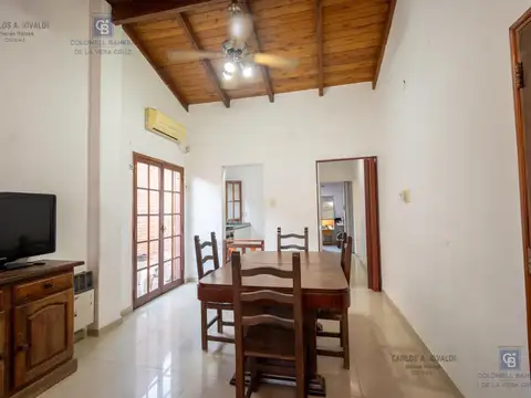 Casa 5 ambientes con 1 baño