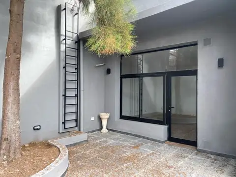 Depto Tipo Casa 5 ambientes con 2 baños