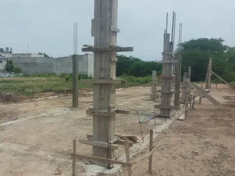 LOTE EN VENTA LA PLATA, SAN CARLOS CON PLANOS