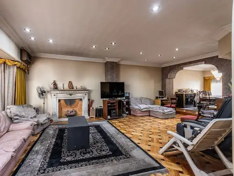 Casa en Venta en Flores, USD 450.000