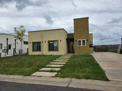 Barrio Cerrado San Pablo   ALQUILADA X 1 AÑO 100