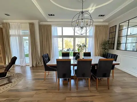 Casa en Venta de 4 dormitorios