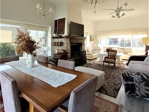 Casa en Venta en San Pedro, USD 480.000