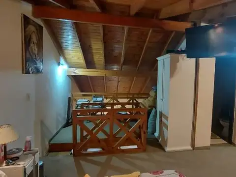 Vende. Muñiz. Departamento 4 ambientes con cochera cubierta