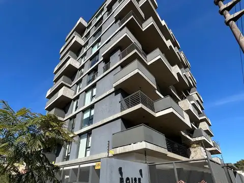 Departamento tipo duplex 3 ambientes en venta en Ituzaingo