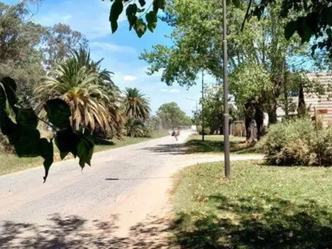 Venta Casa 3 ambientes con pileta en Chascomús, Buenos Aires