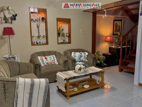 Casa en Venta en Villa Sarmiento, USD 180.000