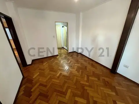 AV RIVADAVIA 4600, Piso 9