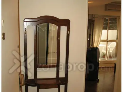 Departamento en alquiler en Recoleta. 2 ambientes con balcón aterrazado.  Amueblado y equipado Ideal matrimonio jóven o estudiantes
