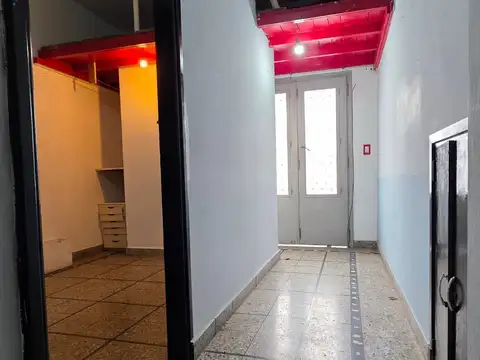 Depto Tipo Casa 2 ambientes con 1 baño