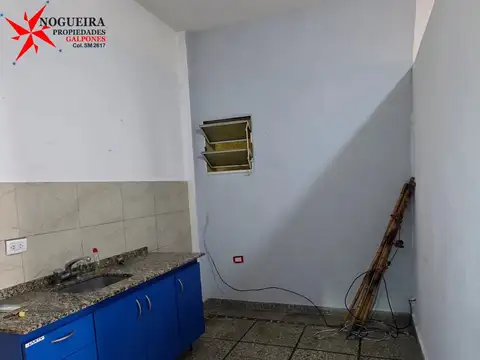 Depto Tipo Casa en Alquiler en Caseros, $ 380.000