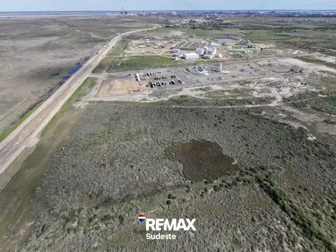 Terreno en Venta en Bahía Blanca, USD 750.000