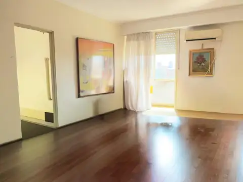 Departamento 2 ambientes, piso alto, vista abierta