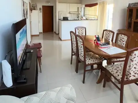 Guardia Nacional 99 , Piso 1