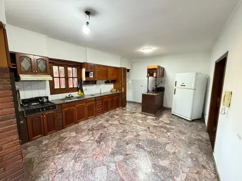 ALQUILER CASA LOS HORNOS 5 AMB C COCHERA Y ESTUDIO